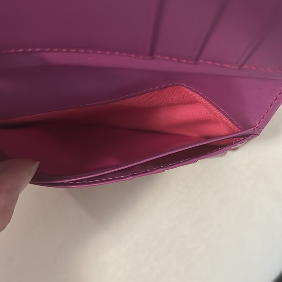 💕STUNNING Givenchy Pink Leather Compact Wallet 💕 - Picture 7 of 10